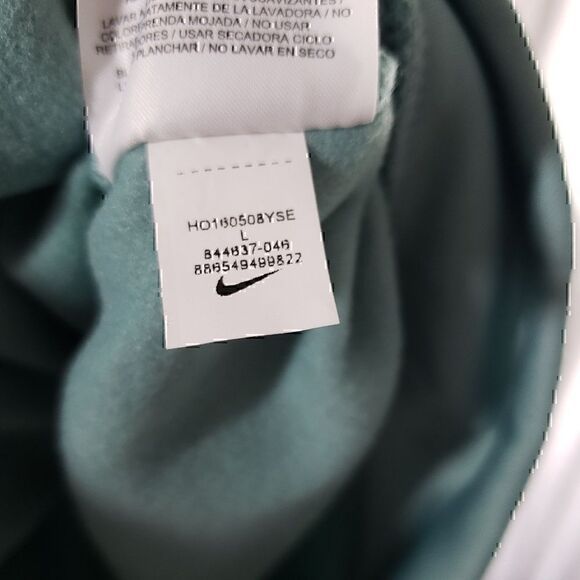 NWOT: Nike Hoodie, Sweatshirt, Pullover, Zip-Up, Graphic, Plain, & Oversized - Picture 4 of 8